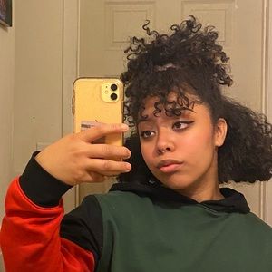 Meet your Posher, Sasha